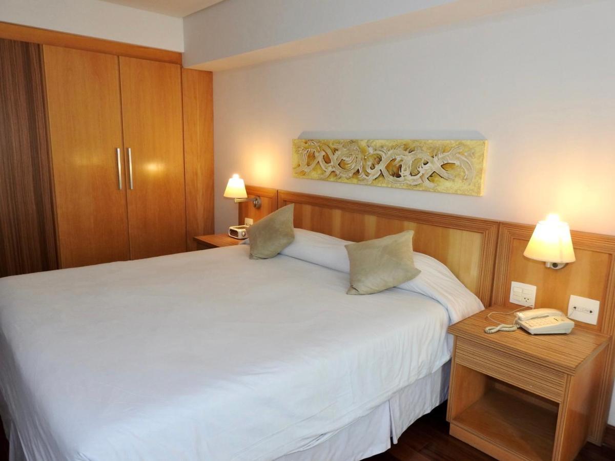 Constantino Hotel E Eventos Juiz de Fora Luaran gambar A bedroom at the hotel