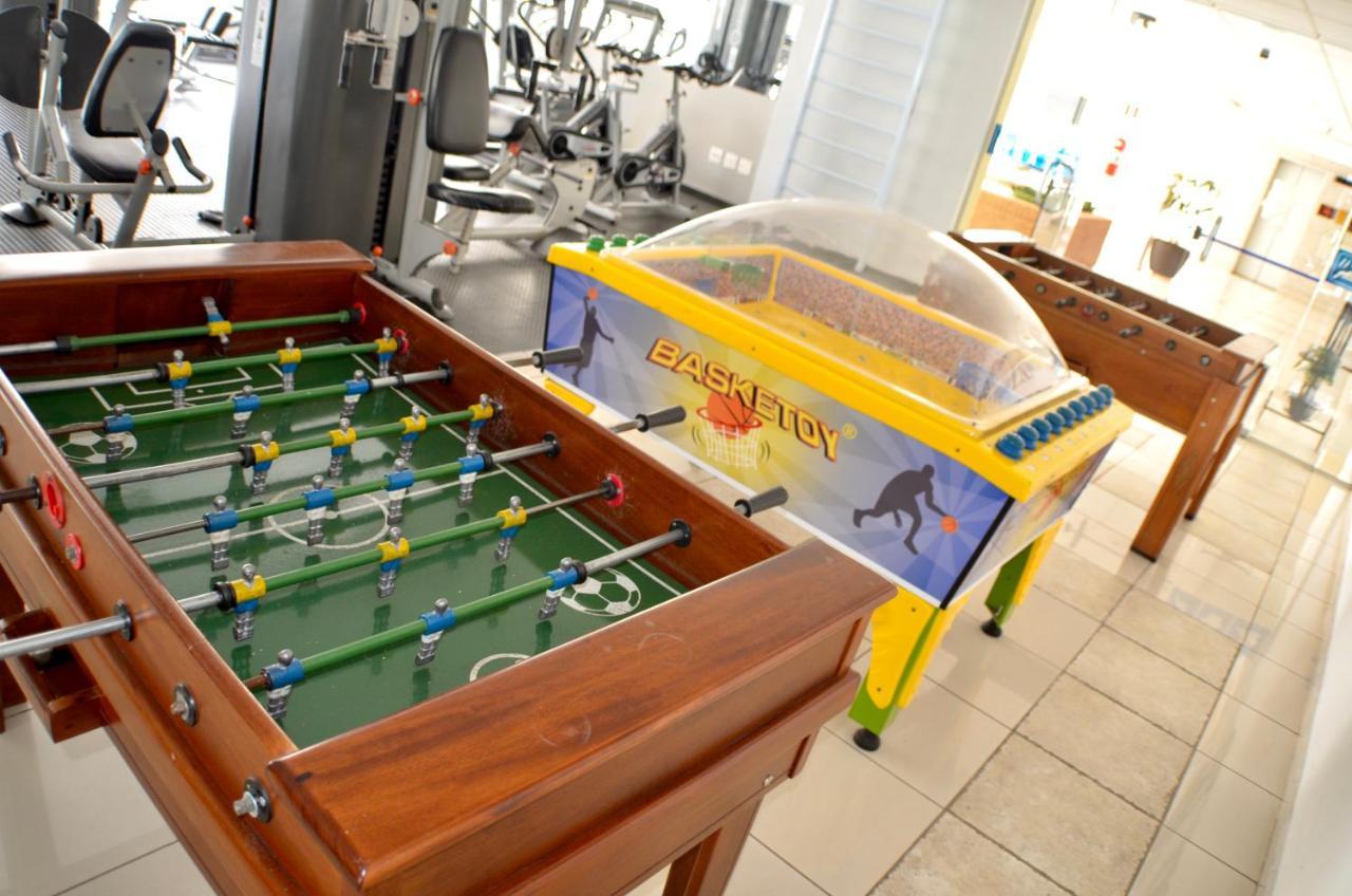 Constantino Hotel E Eventos Juiz de Fora Luaran gambar A table football table